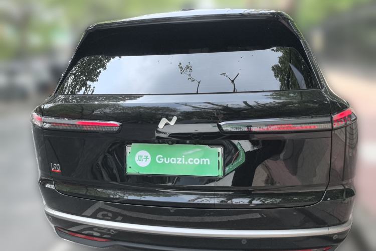 Used ONVO Luxeed L90 2025 Model—Ultra Six-Seater Version Rear