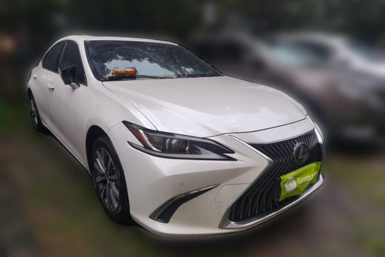 Used Lexus ES 2020 200 Excellence Edition
