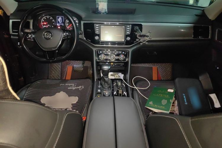 Used Volkswagen Teramont 2017 380TSI Four-Wheel Drive Luxury Edition Center Console