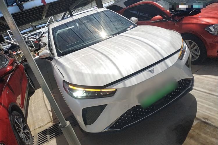 Used NETA L 2024 Extended-Range 220 PRO+ Family Package