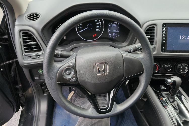 Used Honda Vezel 2020 1.5L CVT Pioneer Edition