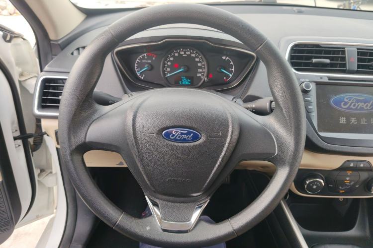 Used Ford Escort 2015 1.5L Manual Comfort Model