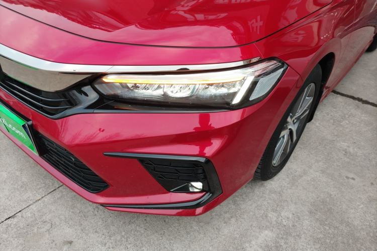 Used Honda Civic 2023 240TURBO CVT Dynamic · Center Stage Special Edition