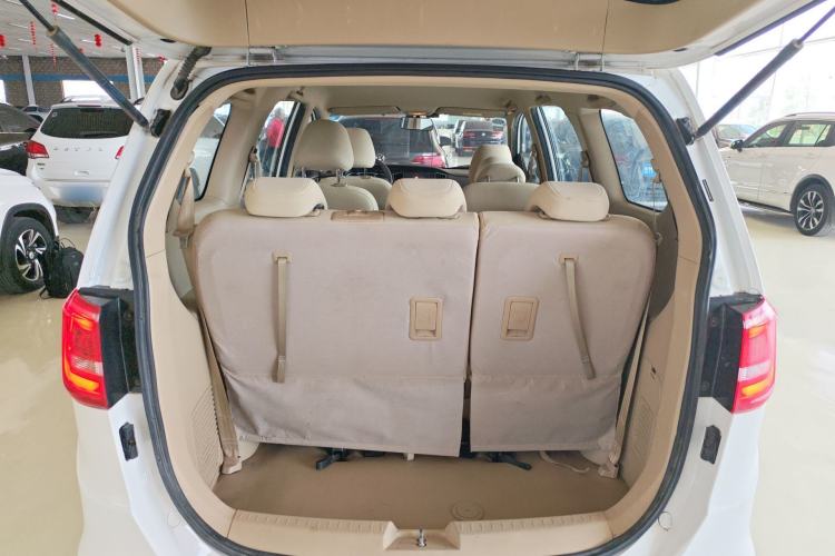 Used Baojun 730 2019 1.5L Manual Value Edition 7 Seats China VI Emission Standard
