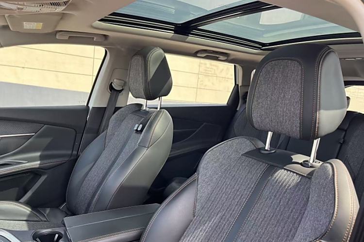 Used Peugeot 5008 2019 Revised Version 400THP 7-Seater Flagship Edition