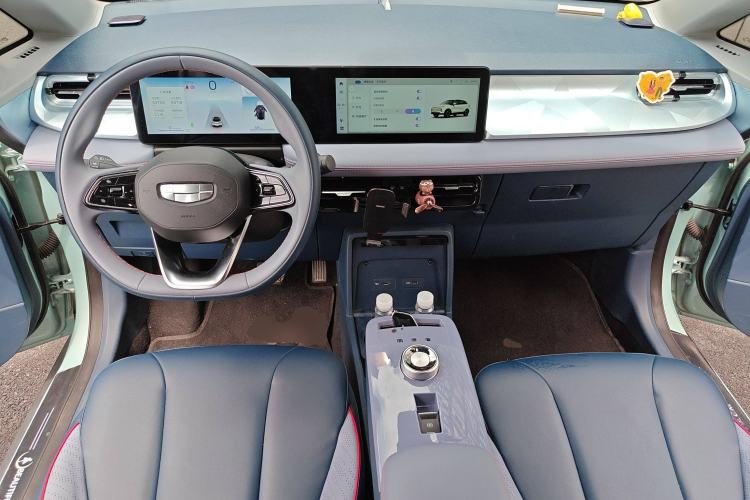 Used Geometry E Firefly 2022 401KM Lightning Tiger 4-Seater
