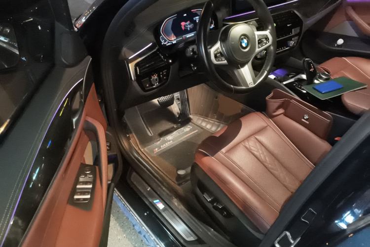 Used BMW 5 Series 2022 Restyled 530Li Leading Edition M Sport Package