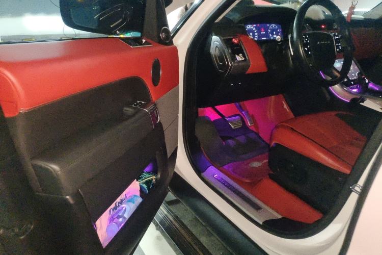 Used Land Rover Range Sport 2021 3.0 L6 YAO Black Edition
