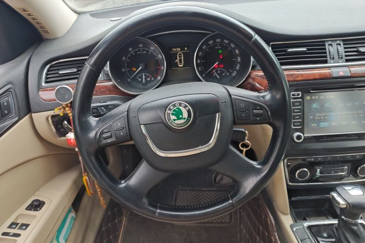 Used Skoda Superb 2009 1.8TSI Automatic Prestige Edition Steering Wheel