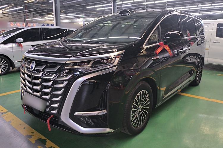 Used Denza D9 2025 DM-i Smart Drive 1020 Four-Wheel Drive Deluxe Model