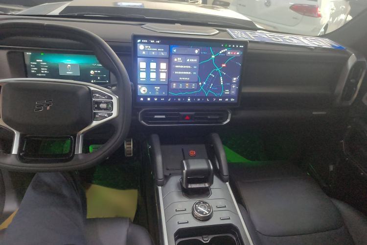 Used JETOUR Traveler 2024 2.0T All-Wheel-Drive Silver Dragon Wings
