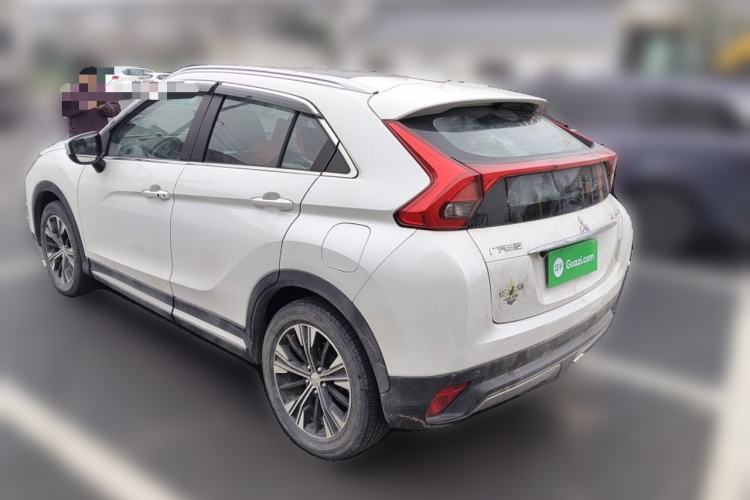 Used Mitsubishi Eclipse Cross 2019 1.5T CVT Two-Wheel Drive Dream Edition China VI Standard
