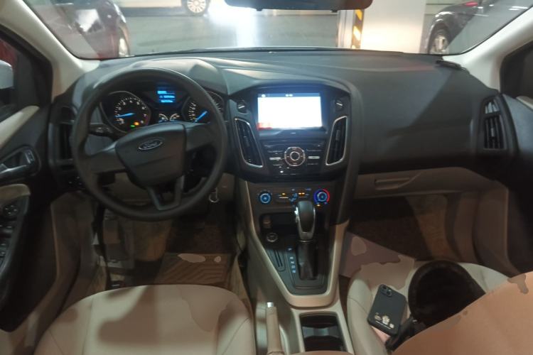 Used Ford Focus 2018 Sedan Classic 1.6L Automatic Comfort Plus Smart Drive Version