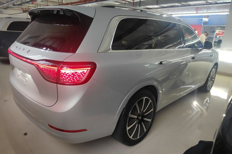 Used Hima AITO M9 2024 All-Electric Max Version 100 kWh 6-Seater
