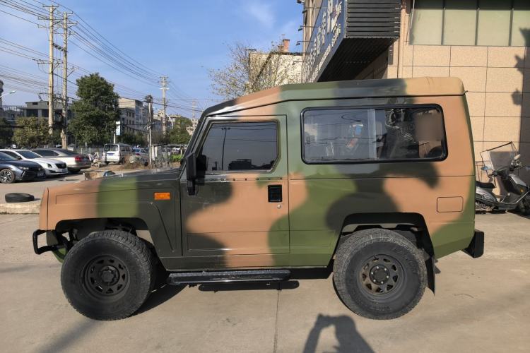 Used BAW Warrior 2019 2.4T Three-Door Four-Wheel Drive Short Wheelbase Gasoline Version China VI Emission Standard
