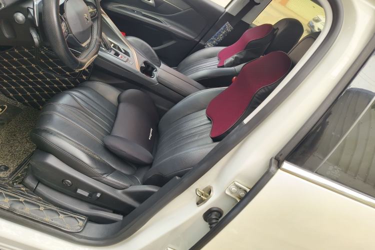 Used Peugeot 5008 2017 380THP 7-Seater Luxury Edition Left Front Seat