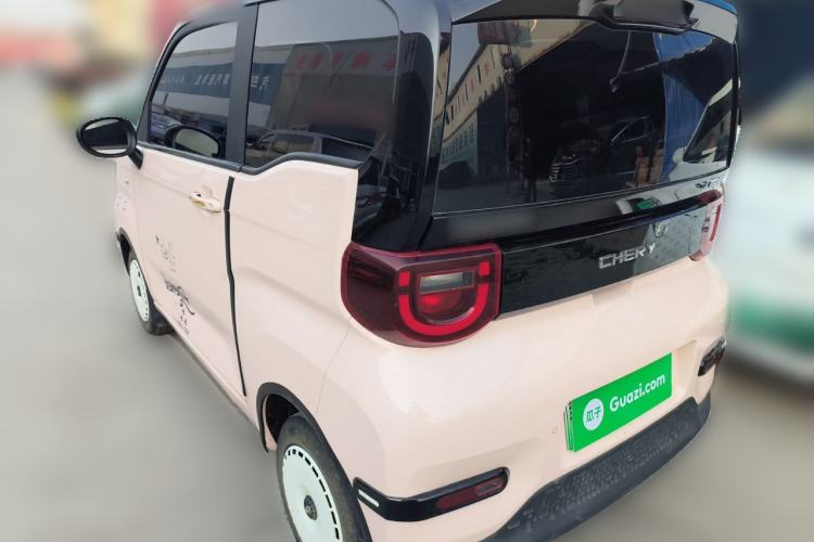 Used Chery QQ Ice Cream 2024 Youth Edition 205km Milkshake