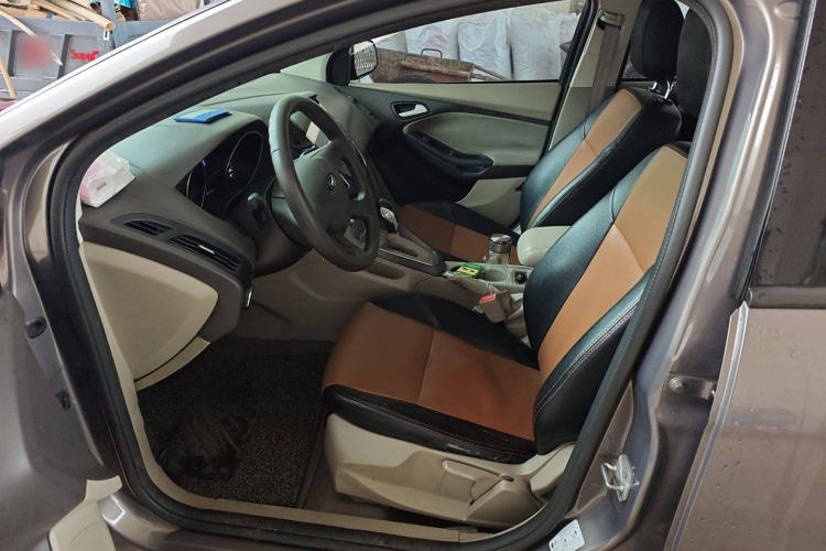 Used Ford Focus 2012 Sedan 1.6L Automatic Comfort Model