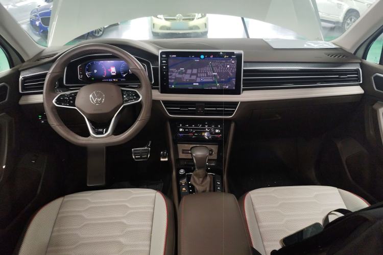 Used Volkswagen Tiguan L 2023 330TSI Automatic Two-Wheel Drive R-Line Flagship Edition