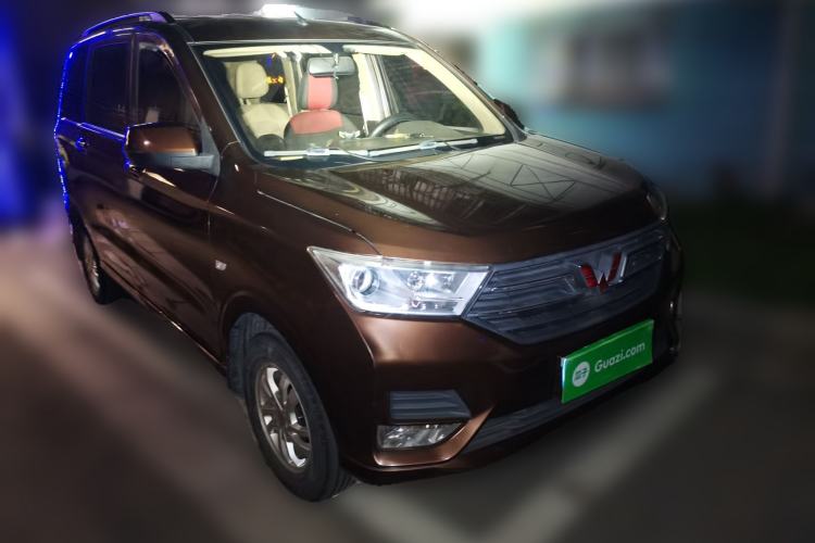 Used Wuling Hongguang 2019 1.5L S Standard Version China VI LAR
