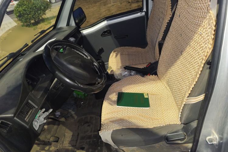 Used Wuling Zhiguang 2015 1.2L Practical LS-I Model