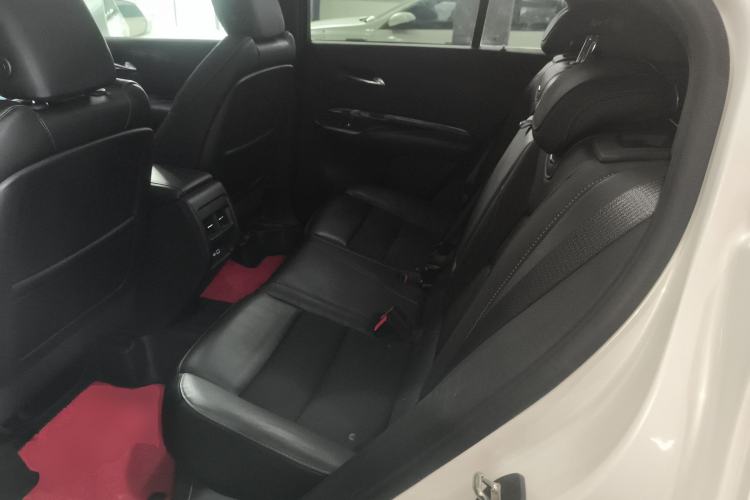 Used Cadillac XT4 2018 28T Two-Wheel Drive Tech Version