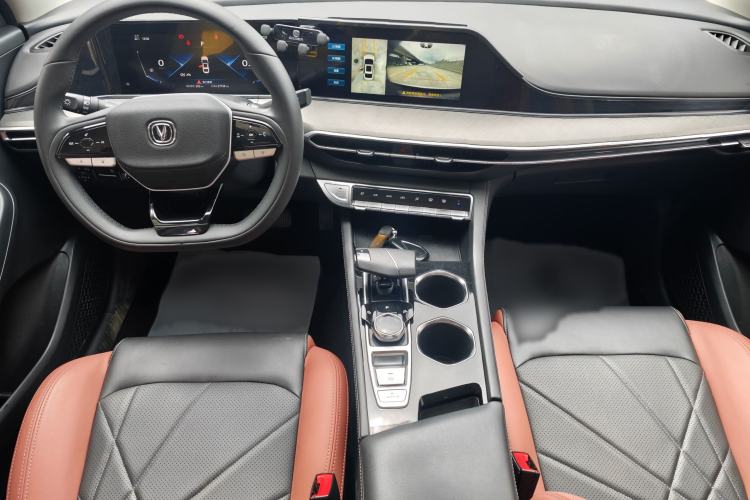 Used CHANGAN Eado 2022 PLUS Blue Whale NE 1.4T GDI DCT Flagship Edition
