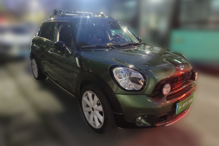 Used MINI Countryman 2014 1.6T COOPER S ALL4 Front Right 45 Deg