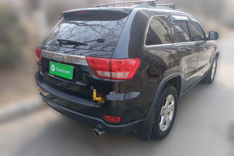 Used Jeep Grand Cherokee 2011 Revised Version 3.6L Comfort Edition
