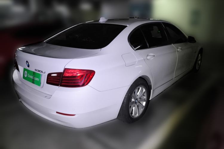 Used BMW 5 Series 2014 520Li Elegant Model
