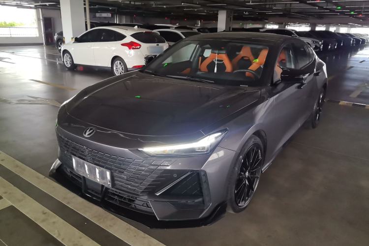 Used CHANGAN UNI-V 2023 1.5T Sport Edition