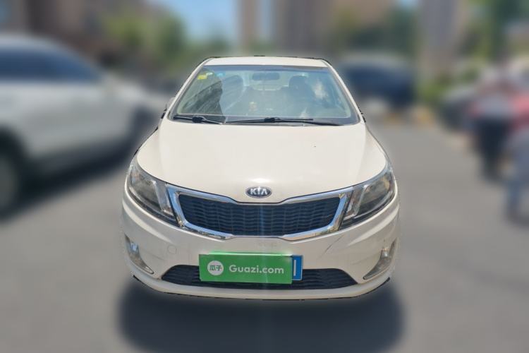 Used Kia K2 2012 Sedan 1.4L MT GLS Commemorative Edition