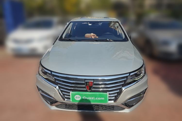 Used Roewe i6 New Energy 2017 45T Hybrid Connect & Smart Enjoyment Edition
