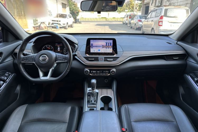 Used Nissan Teana 2021 2.0L XL Comfort Edition Interior 5