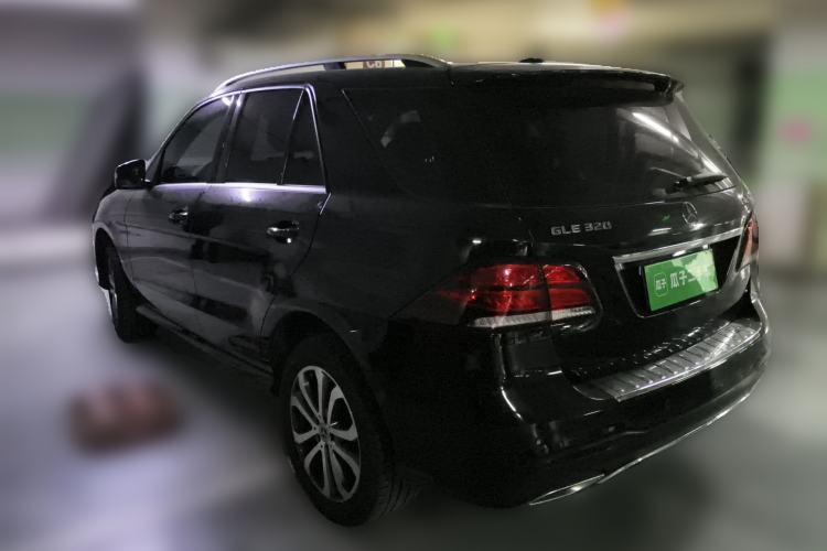 Used Mercedes-Benz GLE 2017 GLE 320 4MATIC Dynamic Model Rear Left 45 Deg