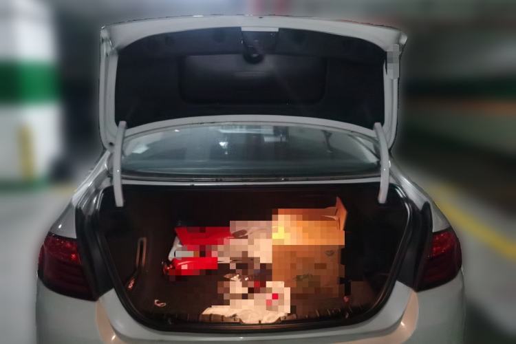 Used BMW 5 Series 2014 525Li Luxury Design Package Trunk