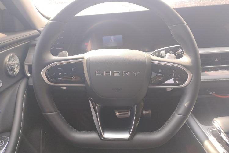 Used Chery Arrizo 8 2023 High-Performance Edition 2.0T DCT Powerfully Equipped Steering Wheel