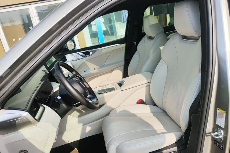 Used Wey Mocha New Energy 2023 Two-Wheel Drive Long-Range Version