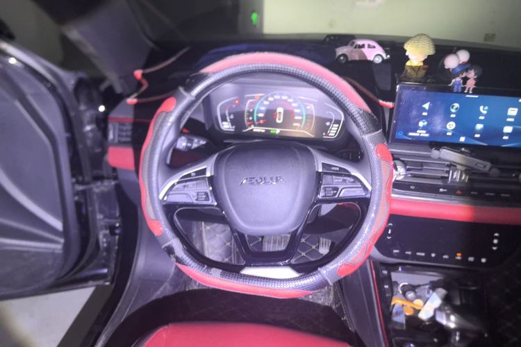 Used Dongfeng Aeolus Yixuan 2021 230T Automatic Zuiying Knight Edition Steering Wheel