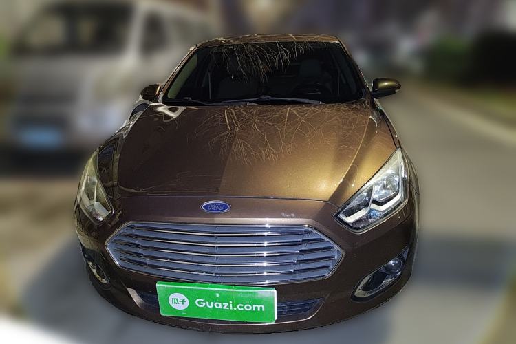 Used Ford Escort 2015 1.5L Automatic Fashion Model