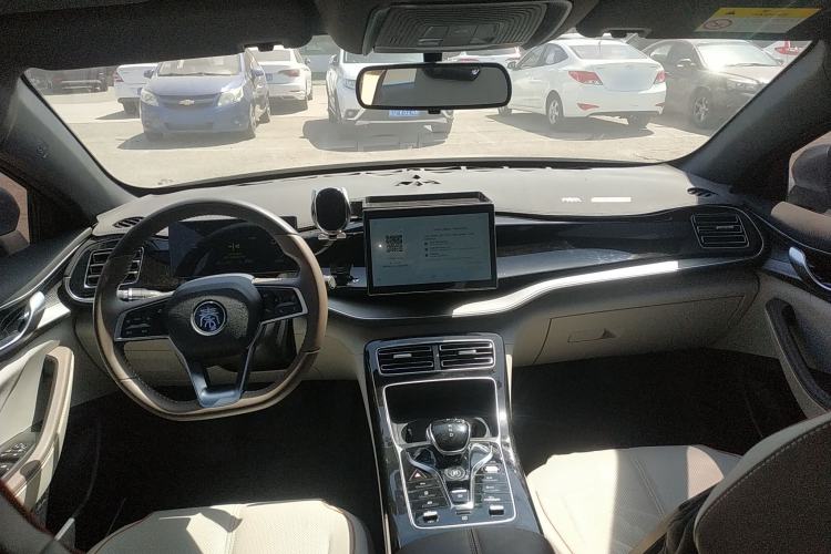 Used BYD Qin PLUS 2023 Champion Edition DM-i 120KM Leading Model
