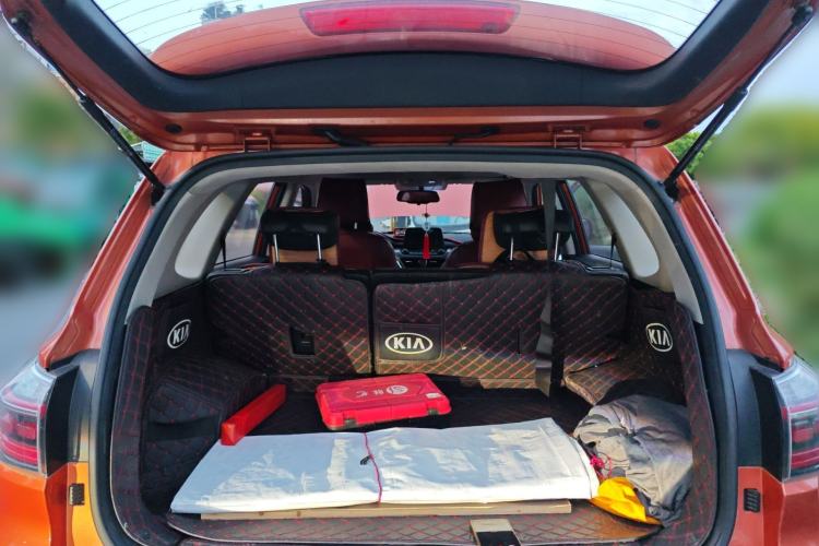 Used Kia Sportage R 2018 2.0L Automatic Smart Luxury Version China V Standard Trunk