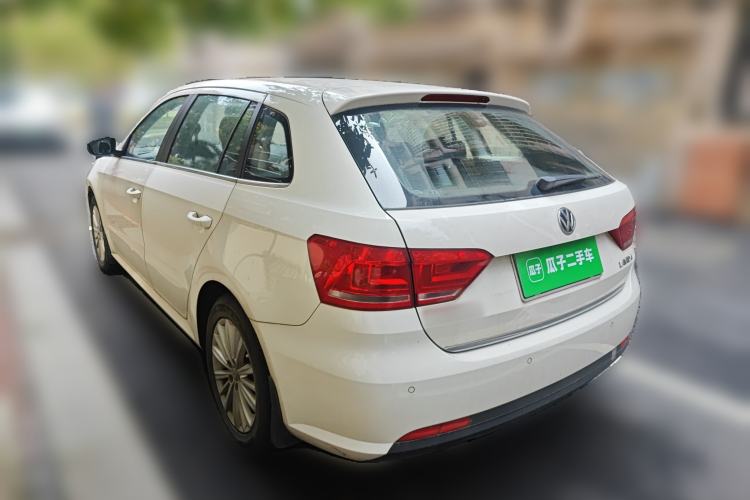 Used Volkswagen Gran Lavida 2013 1.6L Manual Comfort Model
