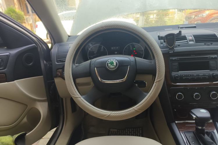 Used Skoda Octavia 2012 1.6L Automatic Yijun Edition