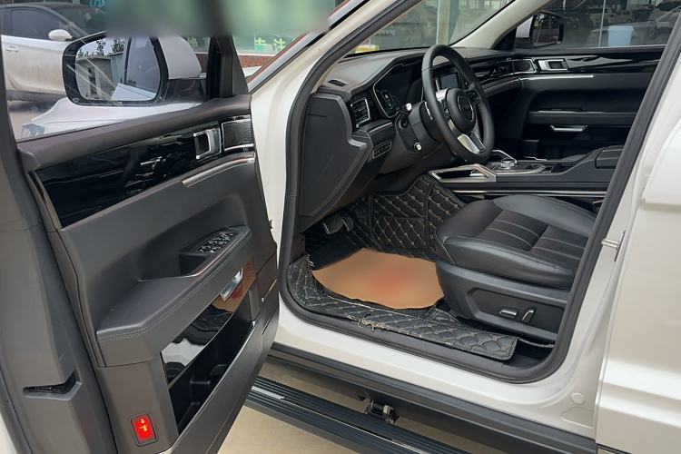 Used Zotye T700 2017 1.8T Dual-Clutch Prestige Model