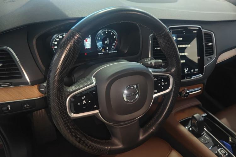 Used Volvo XC90 2021 B5 SmartDrive Luxury Edition 7 Seats
