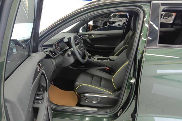 Used Lynk & Co 06 2023 Remix 1.5T Hero
