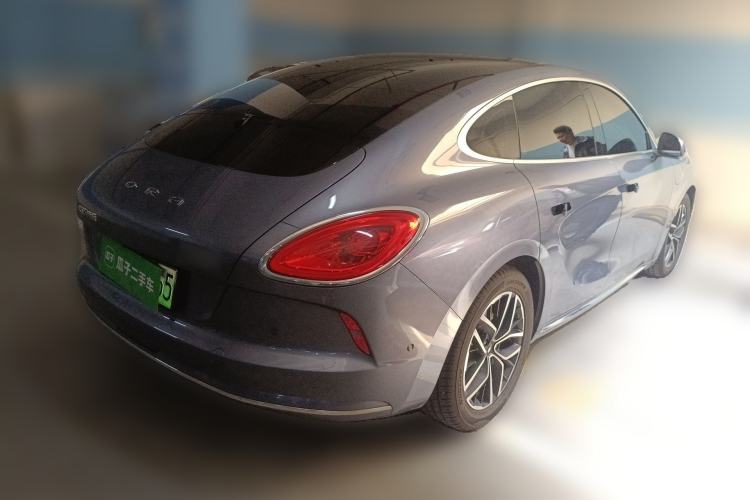 Used ORA Lightning Cat 2022 555 km Luxury Edition
