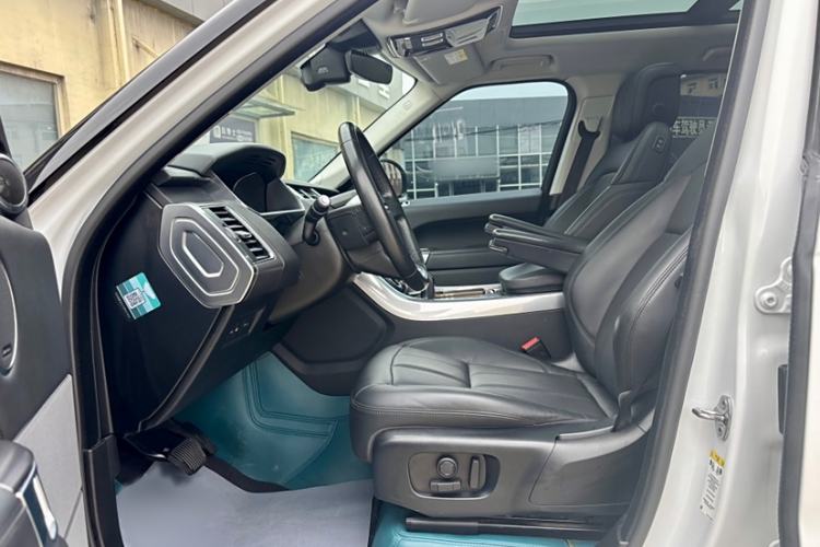 Used Land Rover Range SportNew Energy 2020 P400e SE Interior 5