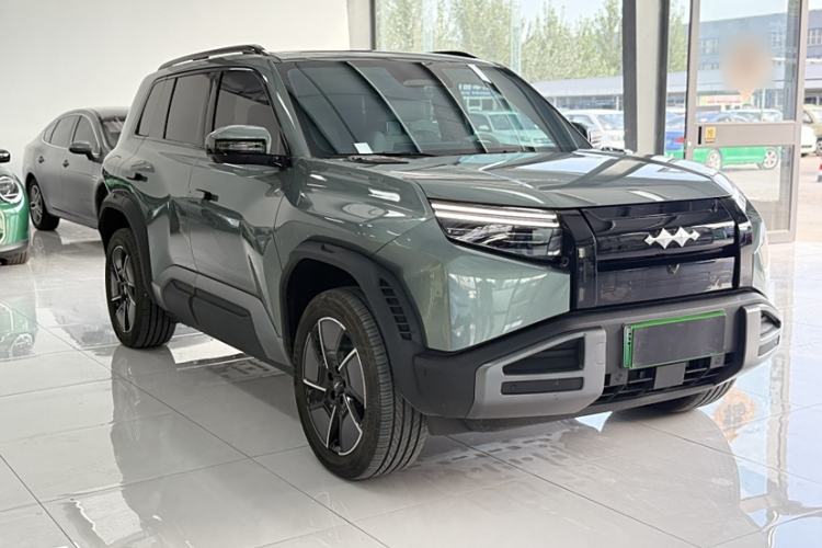 Used Formula Leopard Titanium 3 2025 501 km All-Wheel Drive Intelligent Driving Max Edition